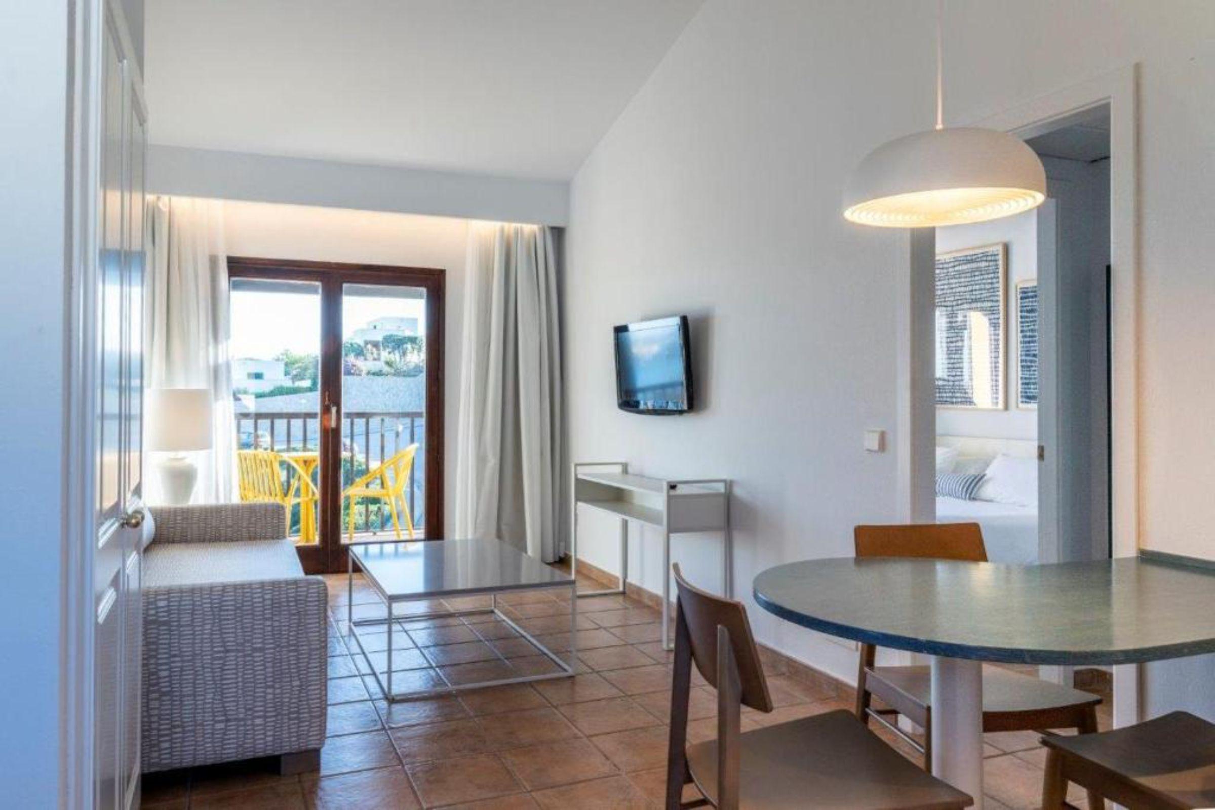 Calallonga Hotel Menorca Mahon  Bagian luar foto