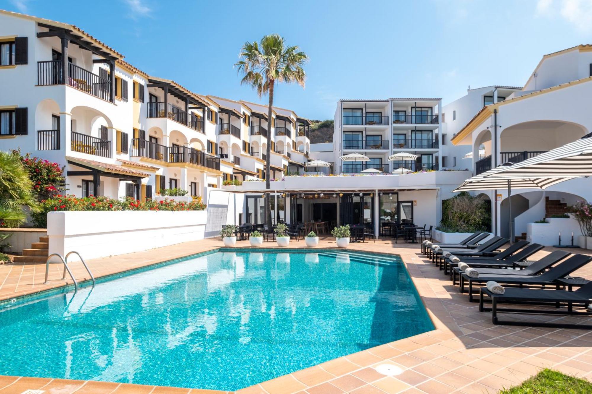 Calallonga Hotel Menorca Mahon  Bagian luar foto