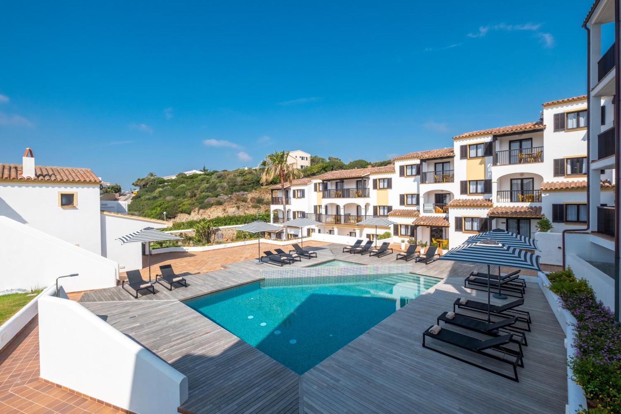 Calallonga Hotel Menorca Mahon  Bagian luar foto