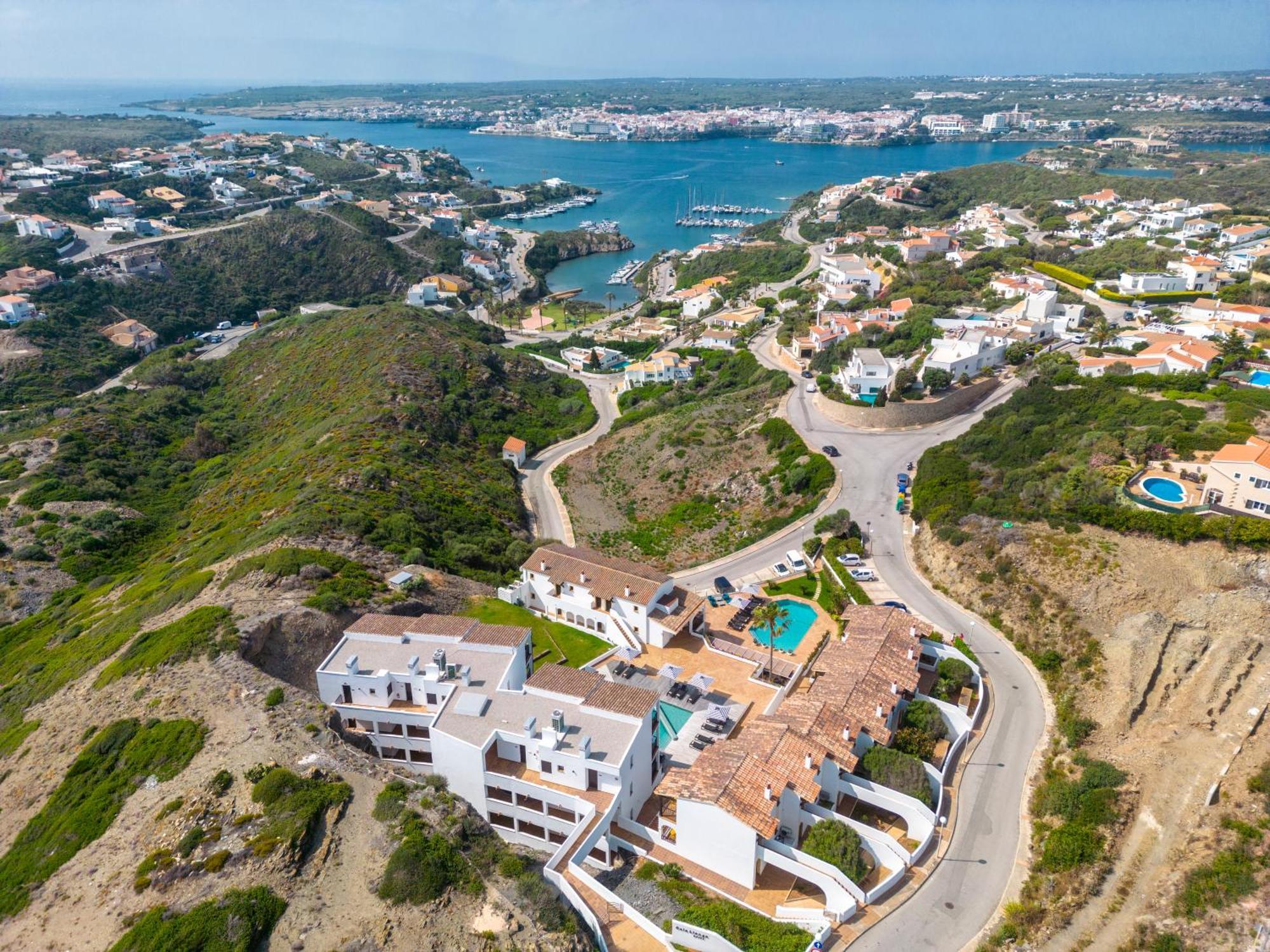 Calallonga Hotel Menorca Mahon  Bagian luar foto